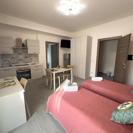 Ferrera & Aparthotel